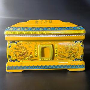 Seramik Altın Kaplama Tabut Şeklinde Evcil Hayvan Bebekleri İçin Kemik Saklama Kutusu, Çevre Dostu Özelleştirilebilir Büyük Boy Cenaze Urnesi Çin Sarı Mavi - Product Image 4