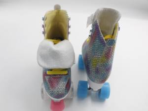 Junran Nouvelle Arrivée Location <span class=keywords><strong>Quad</strong></span> 4 Roues Patins En Cuir Patins À Roulettes Chaussures Patins À Roulettes Pour Femmes Adultes Fille - Product Image 4