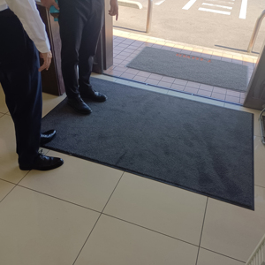 ماكينة تجارية مخصصة ، سجاد قابل للغسل بغسيل الغبار الثقيل والتحكم في الطين ، سجاد قابل للغسل - Product Image 4