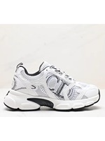 Chaussures de sport décontractées en cuir pour hommes et femmes, de haute qualité, légères, antidérapantes, lumineuses, pour activités de plein air et mode.