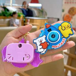 Fabricant 3D Pvc plastique enfants mignon dessin animé concepteur voiture porte-clés anneau cadeau créatif Kuromi caméra jouet porte-clés - Product Image 2