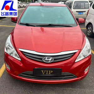 En <span class=keywords><strong>2012</strong></span>, el <span class=keywords><strong>Hyundai</strong></span> Renata, sedán de cuatro puertas y cinco plazas, motor automático de 1.4 litros y tracción en dos ruedas. - Product Image 1