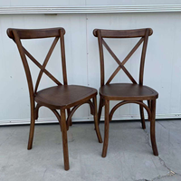 Vente en gros Hôtel Banquet Fête de mariage Événement Croix X Dos Empilable Châtaigne Crossback Chaise Bois