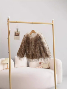 Abrigo de Piel Sintética para Niñas, Estilo Macaron, Largo, Cálido y Colorido, Venta al Por Mayor, Moda de Invierno, Manga Larga, OEM - Product Image 5