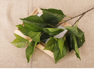 Nouveauté : Branches de feuillage artificiel d'hortensia vert de 28,5 pouces <span class=keywords><strong>pour</strong></span> décorations de mariage <span class=keywords><strong>et</strong></span> arrangements floraux <span class=keywords><strong>à</strong></span> la maison - Product Image 1