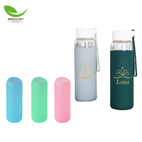 Couvercle de bouteille d'eau en verre de Silicone en forme personnalisée, housse de protection, manchon de bouteille d'eau en verre de Silicone
