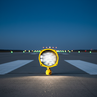 Feux d'obstruction aériens LED, indice de protection IP54, émission blanc/rouge, éclairage de piste d'aéroport, lumière d'approche aérienne surélevée