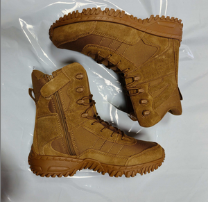 Bottes tactiques sportives légères TSB204 en cuir de vachette suédé marron coyote pour l'été, le désert, le camping et le combat - Product Image 1