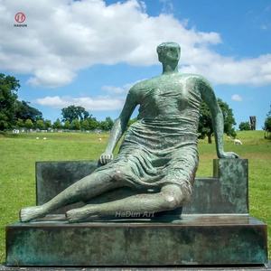 Al aire libre grande famoso latón escultura artistas Henry Moore bronce sentado mujer estatua - Product Image 1