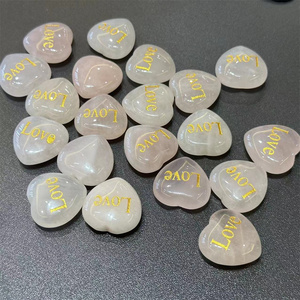 25mm/1in <span class=keywords><strong>Quartz</strong></span> <span class=keywords><strong>Rose</strong></span> Naturel Pierre Précieuse Doré 'LOVE' Motif Cristal Sculpté Artisanat Poli Décoration de La Maison Bijoux Pierre De Puissance - Product Image 5