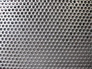 Paneles de malla metálica perforados expandidos doblados y cortados personalizados Rejillas de altavoz perforadas de <span class=keywords><strong>acero</strong></span> inoxidable/galvanizado - Product Image 6