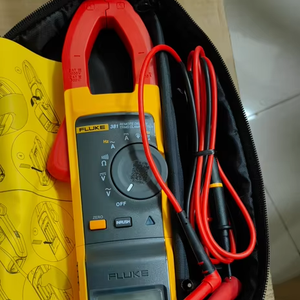 Multímetro de Garra Fluke 381 True-RMS com Medição de Temperatura e Frequência - Product Image 2