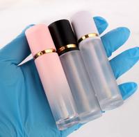 Vente en gros Tube de brillant à lèvres en plastique vide rond Conteneur de bouteille Tubes de brillant à lèvres personnalisé de 8ml Emballage cosmétique de rouge à lèvres