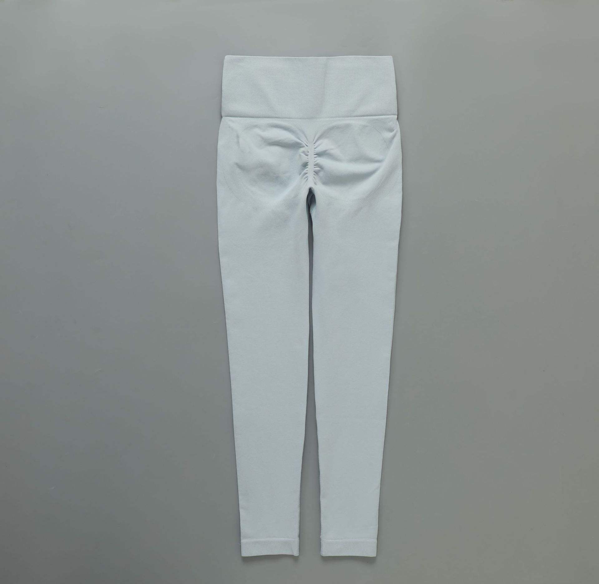 เลกกิ้งสีเทา