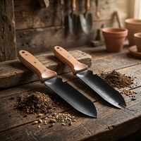 Couteau de jardinage Hori Hori durable, couteau de poche à lame dentelée pour désherber, creuser et découper le sol, avec étui