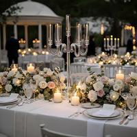 Candélabre de luxe à 5 bras en cristal, chandelier en verre transparent pour église, centre de table et décorations de fond pour mariages et fêtes