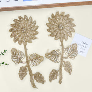 Applique de dentelle de luxe brodée de perles et de sequins en forme de fleur pour la décoration de vêtements, robes de mariée et accessoires de couture DIY - Product Image 6