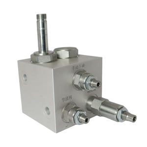 Bloque de Válvulas de Control Integrado Personalizado, Bloque de Circuito Hidráulico con Bloque Colector, Bloque Intermedio Mecanizado para Válvulas de Control - Product Image 1