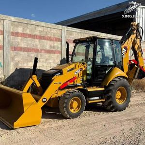 Chargeuse sur pneus Caterpillar430F d'occasion 8 tonnes 1m³ de godet Marque japonaise d'origine Faible nombre d'heures Certifiée CE Chargeuse rétro d'occasion Moteur d'occasion - Product Image 4