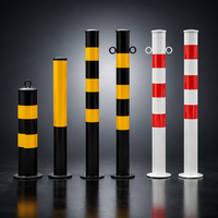 Poteaux de signalisation de sécurité pour la gestion du trafic et les zones de construction, colonnes d'avertissement rouge et blanc pour protéger les biens et les piétons