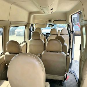 Furgone <span class=keywords><strong>Ford</strong></span> Transit New Era <span class=keywords><strong>2012</strong></span> 2.4T Turbo Diesel Manuale, Veicolo Passeggeri Usato Economico, Pronto per l'Esportazione in Africa - Product Image 6