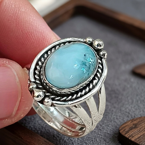 Anillos de Plata de Ley con Gema Ovalada de Larimar, Estilo Bohemio Tribal, Hechos a Mano, con Aspecto Antiguo, para Bodas y Fiestas, de Iroc Sales - Product Image 2