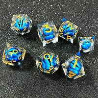 Dés polyédriques en résine, œil de dragon, noyau liquide, bords tranchants, faits à la main, lot de 7, écologiques, D20, jeu de dés pour Dungeons & Dragons, noir et bleu