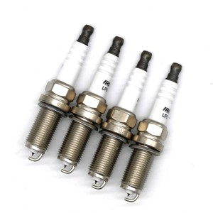 Bougies d'allumage en iridium platine de haute qualité 1884111051 pour modèles <span class=keywords><strong>Suzuki</strong></span> K20hr-u11, accessoires pour moteur à essence - Product Image 5