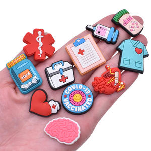 Accesorios de PVC para Zapatos al por Mayor, Dijes de Doctor, <span class=keywords><strong>Ambulancia</strong></span>, Uniforme de Enfermera, Vendaje, para Decoración de Zapatos y Crocs - Product Image 3