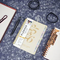 Vente en gros 2025 2026 Logo personnalisé A4/A5 Spirale Relié Hebdomadaire Mensuel Agenda Cahier 100 Feuilles de Papier Pages Intérieures