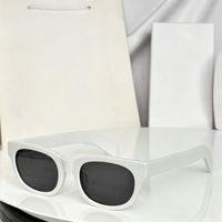 Lunettes de soleil carrées vintage élégantes et personnalisées, unisexes, avec verres dégradés et protection UV400 effet écaille