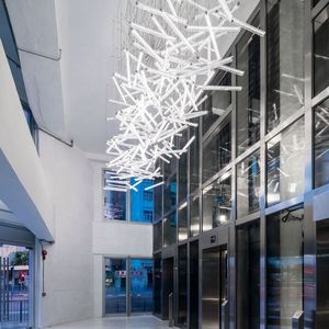 Best-seller <span class=keywords><strong>Lustre</strong></span> Aérien Personnalisé pour Club Commercial Immeuble de Bureaux Ascenseur Porche Couloir Lampes Suspendues pour Décorations - Product Image 1