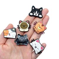 Mignon chat et chiot série bricolage amovible PVC chaussures en caoutchouc souple décoration Clips trou-motif et fleur-conception pour un style unique