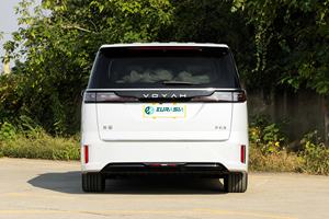VOYAH Dreamer 2026 <span class=keywords><strong>de</strong></span> Alta Calidad, Auto Eléctrico Chino, Vehículo Eléctrico Puro con Tracción en las Cuatro Ruedas, MPV <span class=keywords><strong>de</strong></span> Nueva Energía <span class=keywords><strong>de</strong></span> 7 Asientos con 700 km <span class=keywords><strong>de</strong></span> Autonomía y 405 kW <span class=keywords><strong>de</strong></span> Potencia - Product Image 6