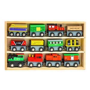 Vente en gros de jouets de train magnétiques, ensemble comprenant 3 locomotives - Ensembles de trains jouets pour enfants, tout-petits, garçons et filles - Product Image 1