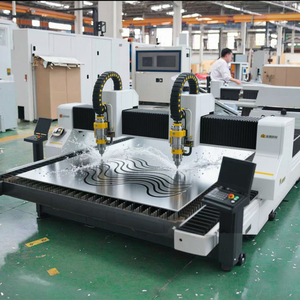 Machine de découpe à jet d'eau CNC 5 axes QIANRUI, moteur de haute précision, roulement, équipement <span class=keywords><strong>industriel</strong></span> 380V, marbre, granit - Product Image 3