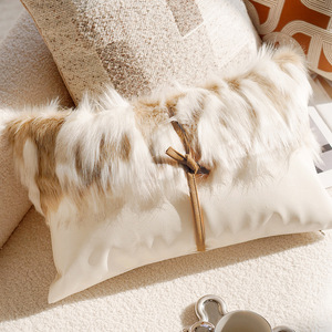 Funda de Almohada Lumbar Rectangular Color Crema, Decorativa, Estilo Boho, con Detalles Acolchados y Borlas - Product Image 4