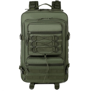 Sac à dos de randonnée robuste et respirant avec sangles réglables, système Molle camouflage, idéal pour le trekking et les voyages - Product Image 5