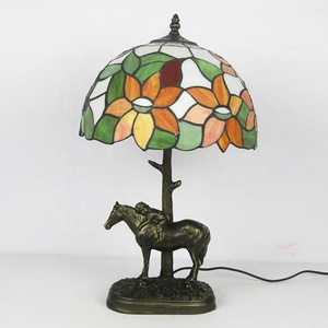Lámparas de Mesa Tiffany Retro LongHuiJing con Diseño de Caballo, Pantalla de Vitral Antiguo con Forma de Girasol, Lámparas de Escritorio Hechas a Mano con Diseño de Animales, Estilo Vintage - Product Image 4
