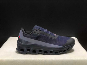 أحذية رياضية عصرية بلون وردي فاتح مستوحاة من كرة السلة مع نعل سميك هندسي وشعار مخصص - Product Image 6