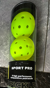Pelota de <span class=keywords><strong>Pickleball</strong></span> Estándar Usapa de 40/48 Hoyos, Muestra Gratis, Color Verde Neón, Profesional para Interiores/Exteriores, Pelota de <span class=keywords><strong>Pickleball</strong></span> Inyectada de 48 Hoyos - Product Image 3