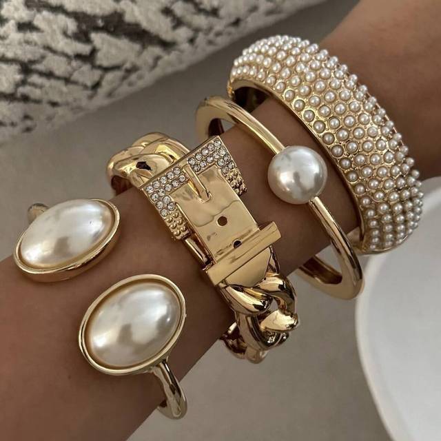 LS-B6370 Western Style Luxury Bangles Vintage Pearl Cuff Bangles for Women Good Quality 18k Gold Plated Bangle Jewelry