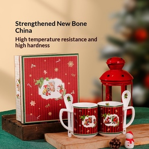 Ensemble tasse à café et soucoupe en grès céramique à motif de Noël, personnalisable, coffret cadeau écologique, glaçure haute température, luxe léger - Product Image 5