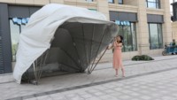 NOUVEAU Abri d'auto pliant automatique pour la maison Auvent d'extérieur avec écran solaire pour garage mobile Auvent de stationnement rétractable simple