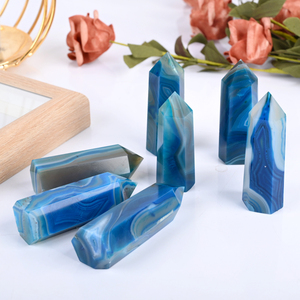 Vente en gros de pierres précieuses naturelles de guérison, agate bleue rayée, pointe de cristal en forme de tour pour la décoration - Product Image 1