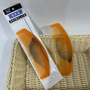 Peine para el cabello de estilo antiguo, peine para el cabello en forma de media luna, 1 yuan al por mayor, 2 yuan al por mayor. - Product Image 3