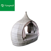 Lit de jour en forme de pomme au design moderne Ensemble de meubles de jardin à baldaquin en rotin tissé en osier pour patio, parc, salle de sport, ferme