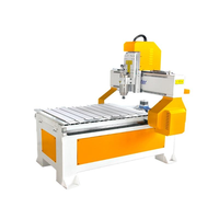 Routeur CNC 6090 pour la découpe et la gravure de plaques d'aluminium et de panneaux MDF