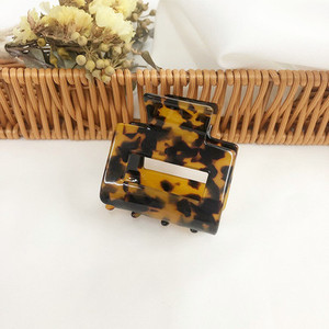 Clips de Celulosa de 5 CM de Diseño Coreano al por Mayor del Fabricante, Disponibles en Varios Colores, Mini Pinzas de Pelo de Acetato de Moda - Product Image 3