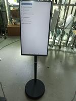 Écran de télévision mobile portable de 32 pouces facile à transporter et à déplacer moniteur tactile capacitif à 10 points